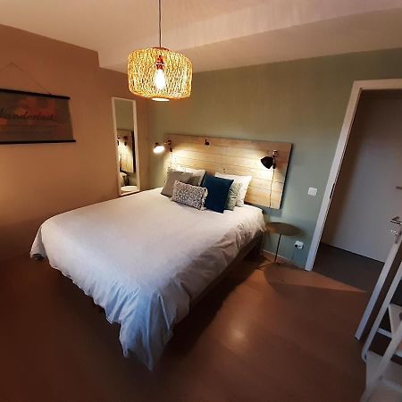 Appartement Rez Terrasse Et Jardin Юи Экстерьер фото